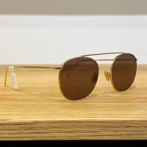Illesteva Mykonos frame in Gold with brown lenses
